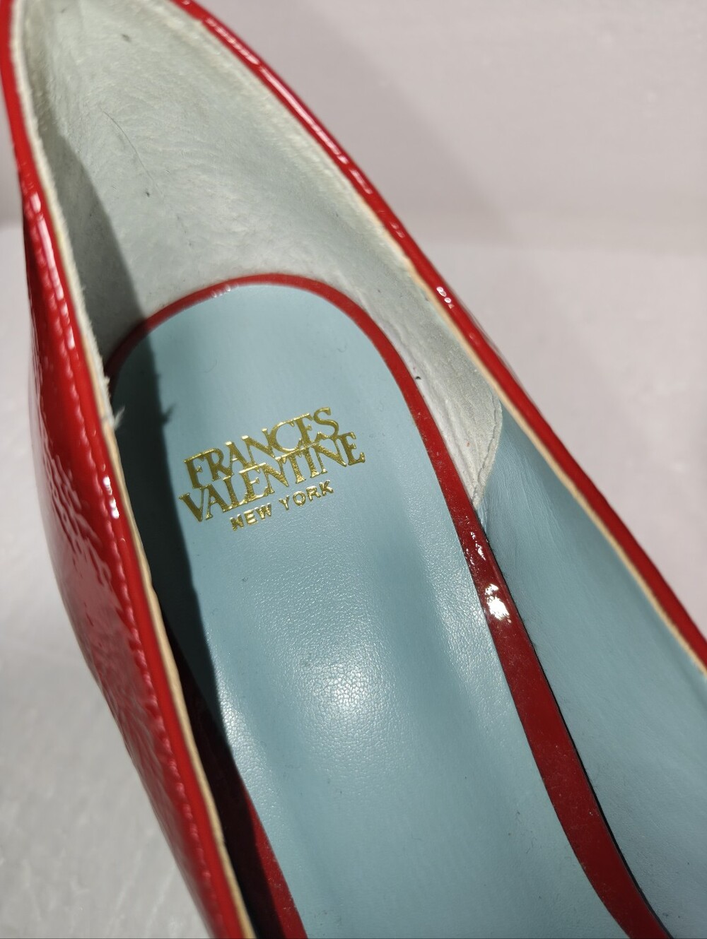 Women's FRANCES VALENTINE Patent Leather Pointed-Toe Knot Kitten Heel Pumps - Picture 13 of 15